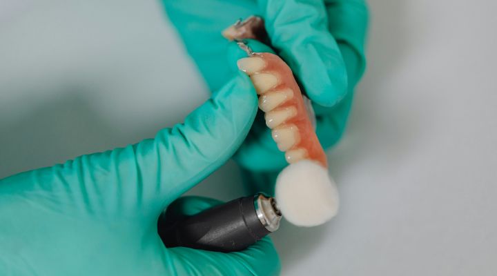 Practical Guide to Affordable Dental Implants for Seniors Over 55