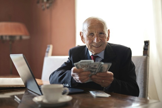 Retired, But Not Bored: How to Make a Bit of Extra Cash After 60